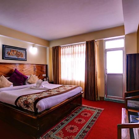 Hotel White Yak Darjeeling  Exteriör bild