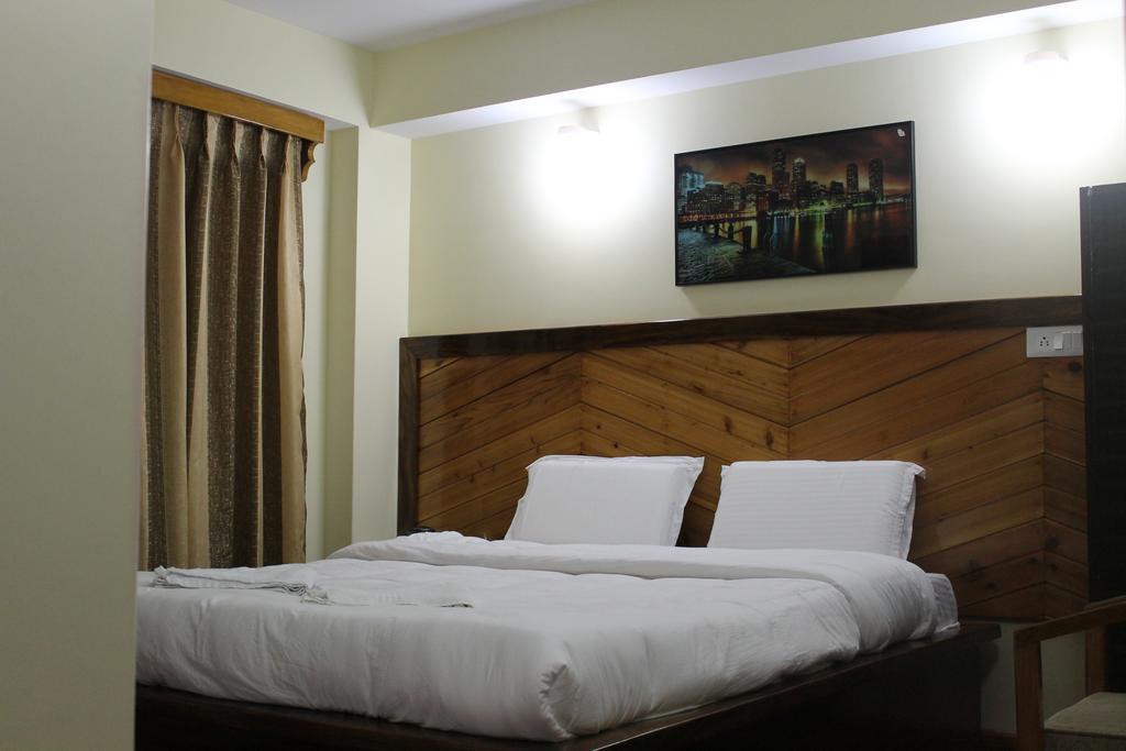 Hotel White Yak Darjeeling  Exteriör bild