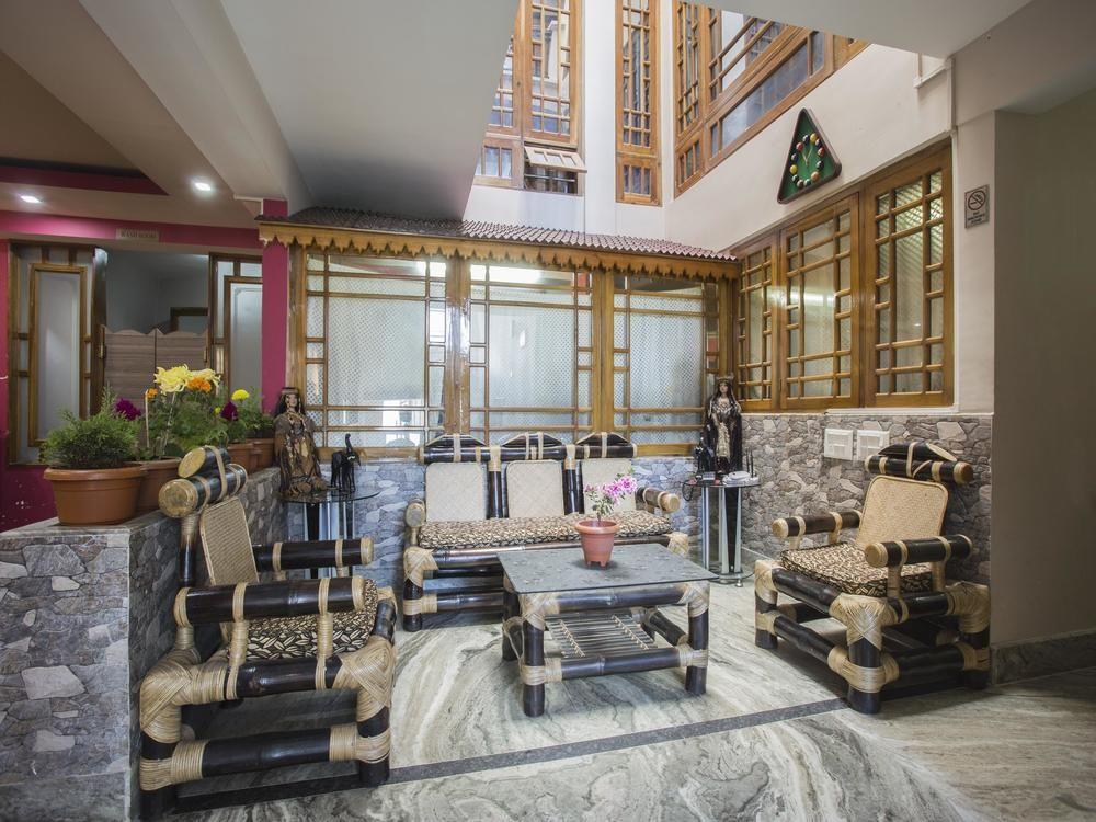 Hotel White Yak Darjeeling  Exteriör bild