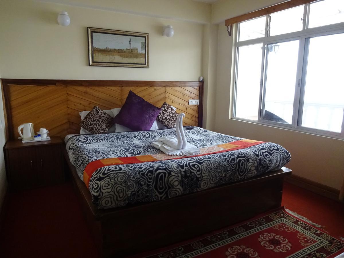 Hotel White Yak Darjeeling  Exteriör bild