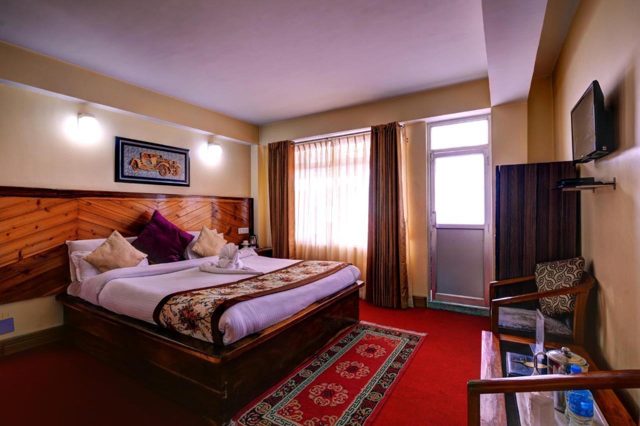 Hotel White Yak Darjeeling  Exteriör bild
